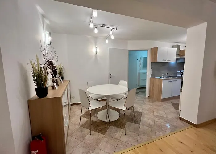 Apartman Traum Mit Pool+balkon *