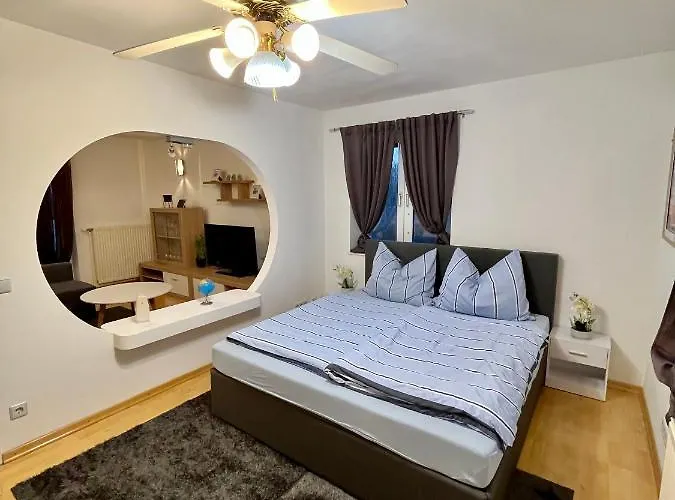 Apartman Traum Mit Pool+balkon